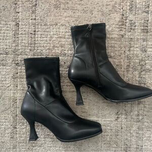 Seychelles Black Women’s Heeled Ankle Boots